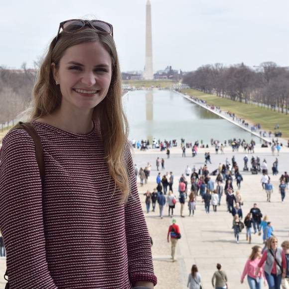 Meet your Posher, Lindsay - Picture 1 of 1